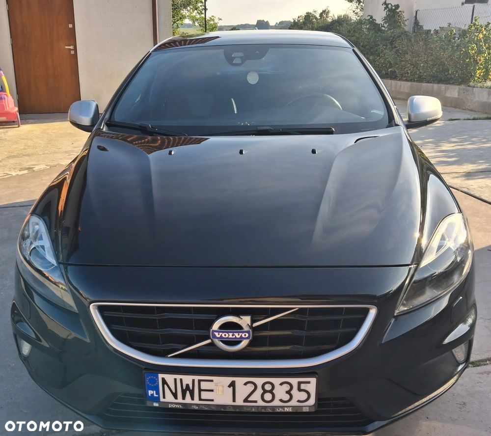 Volvo V40 D2 Drive-E R-Design Momentum - 3