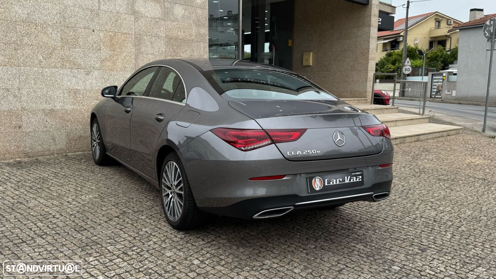 Mercedes-Benz CLA 250 e Progressive - 8