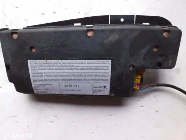 VW PASSAT B5 PODUSZKA FOTELA PRAWA 3B0880240K - 3