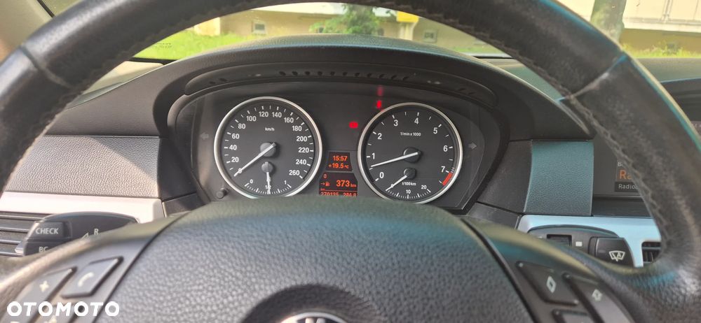 BMW Seria 5 530xi - 11