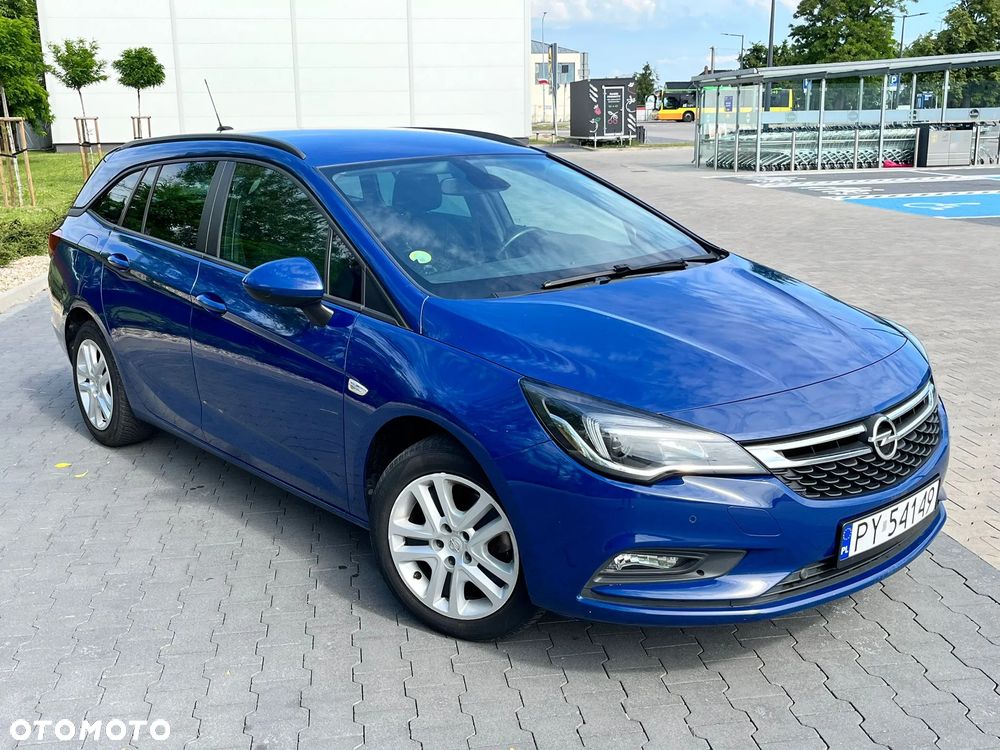 Opel Astra 1.6 CDTI Dynamic - 4