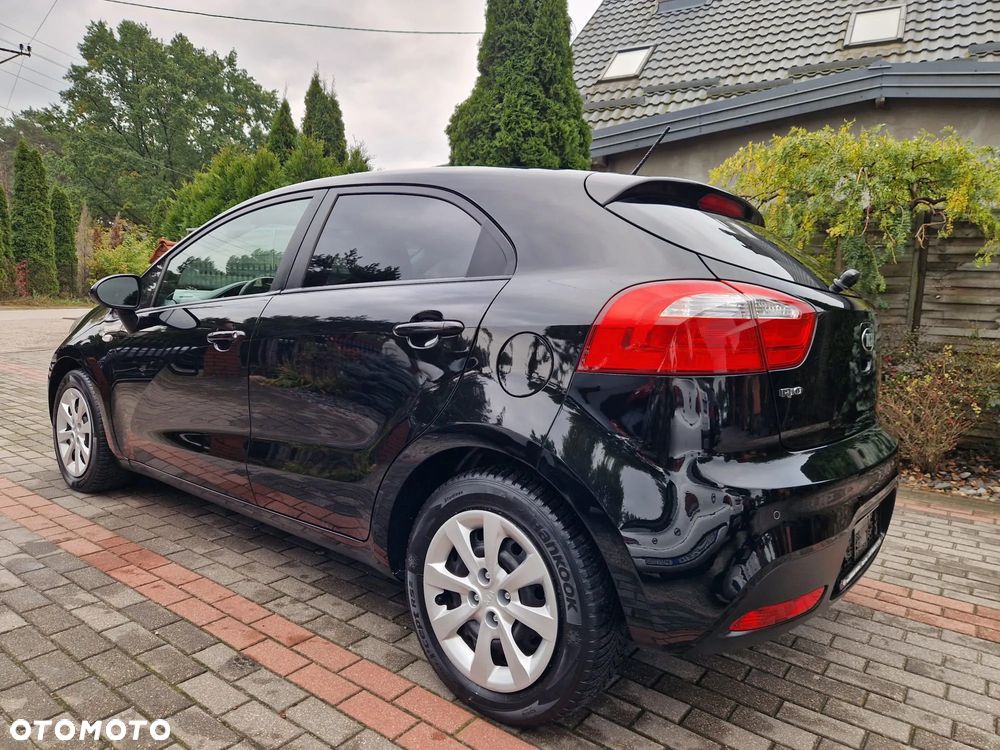 Kia Rio 1.2 Dream-Team Edition - 13