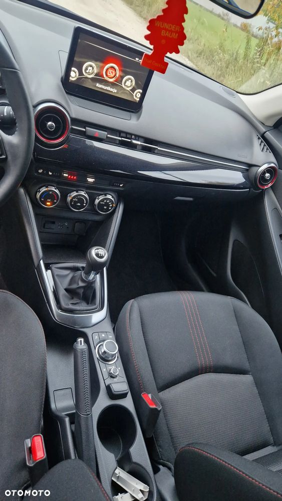 Mazda 2 - 13