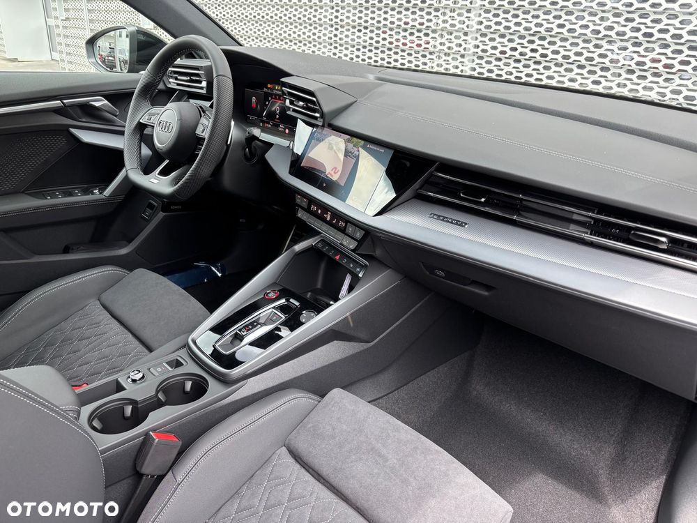 Audi S3 Sportback TFSI Quattro S tronic - 11