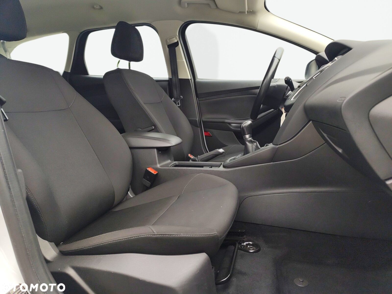 Ford Focus - 18