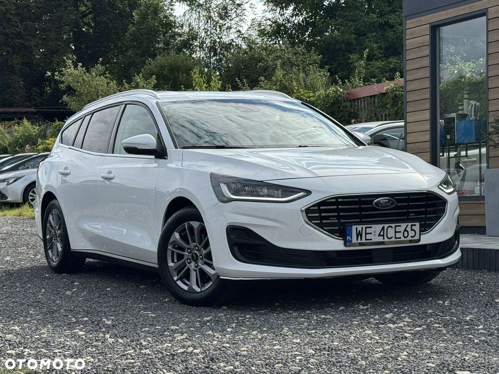 Ford Focus 1.0 EcoBoost Hybrid TITANIUM EDITION - 2