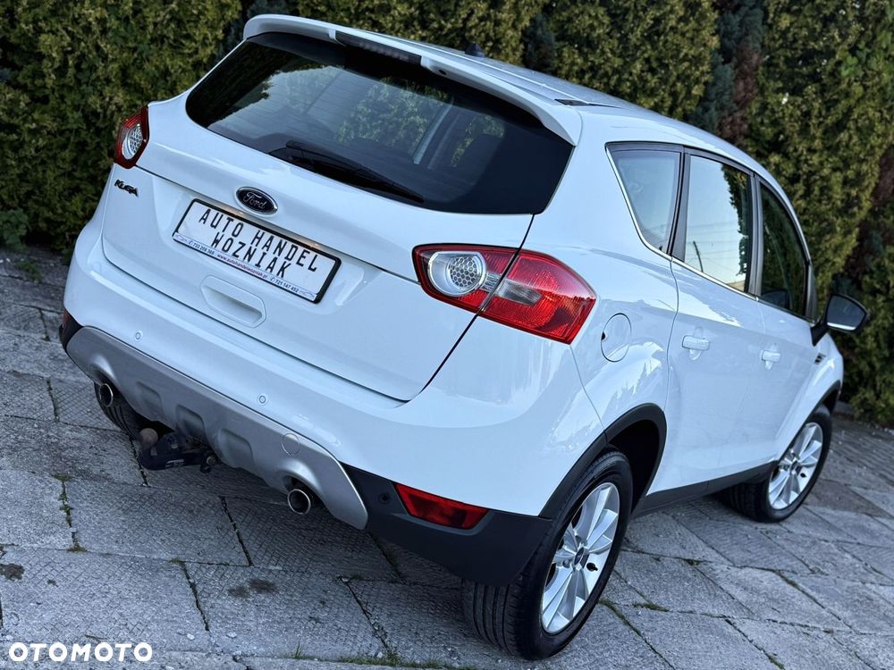 Ford Kuga - 10