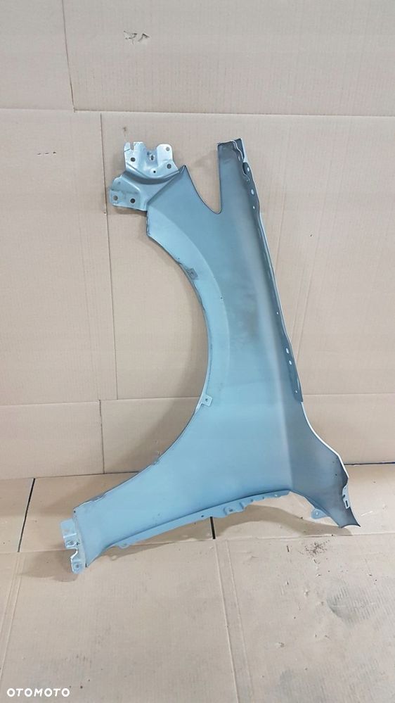 BŁOTNIK PRZÓD PRAWY MAZDA III BP 19- - 9