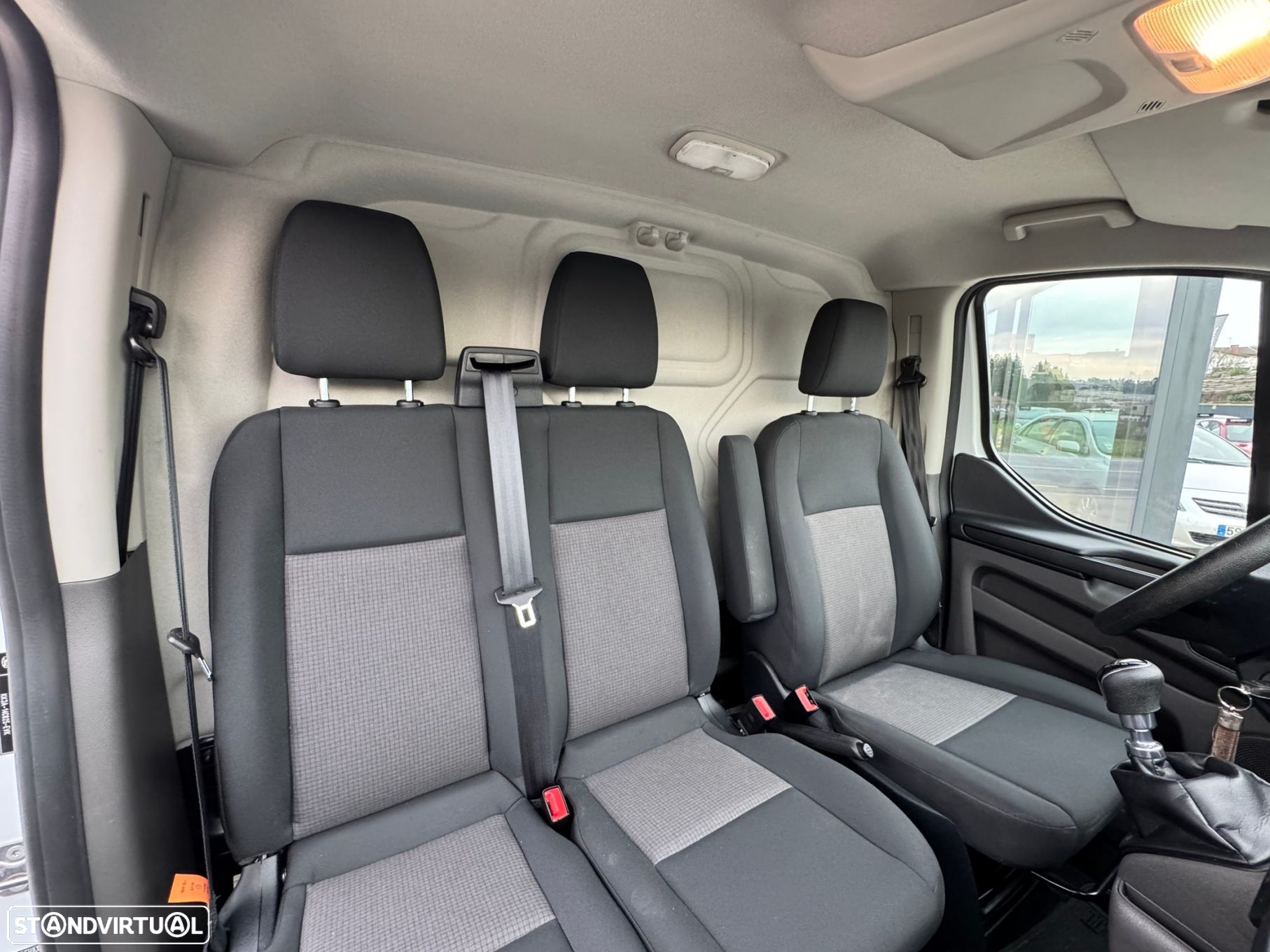 Ford Transit Custom 260L1 2.0 TDCi H1-Tecto Baixo Ambiente - 9