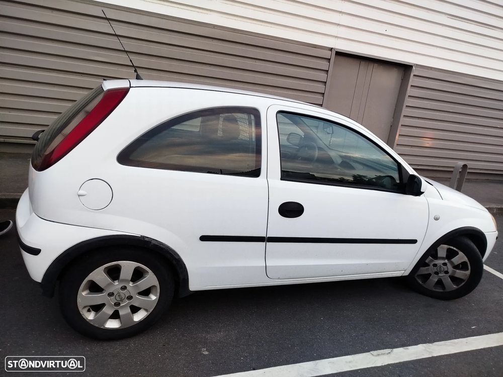 Opel Corsa 1.3 CDTi Silver - 3