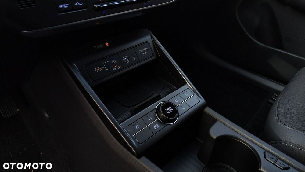 Hyundai Kona - 11