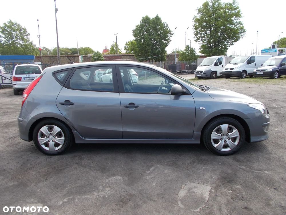 Hyundai i30 1.4 Comfort - 5