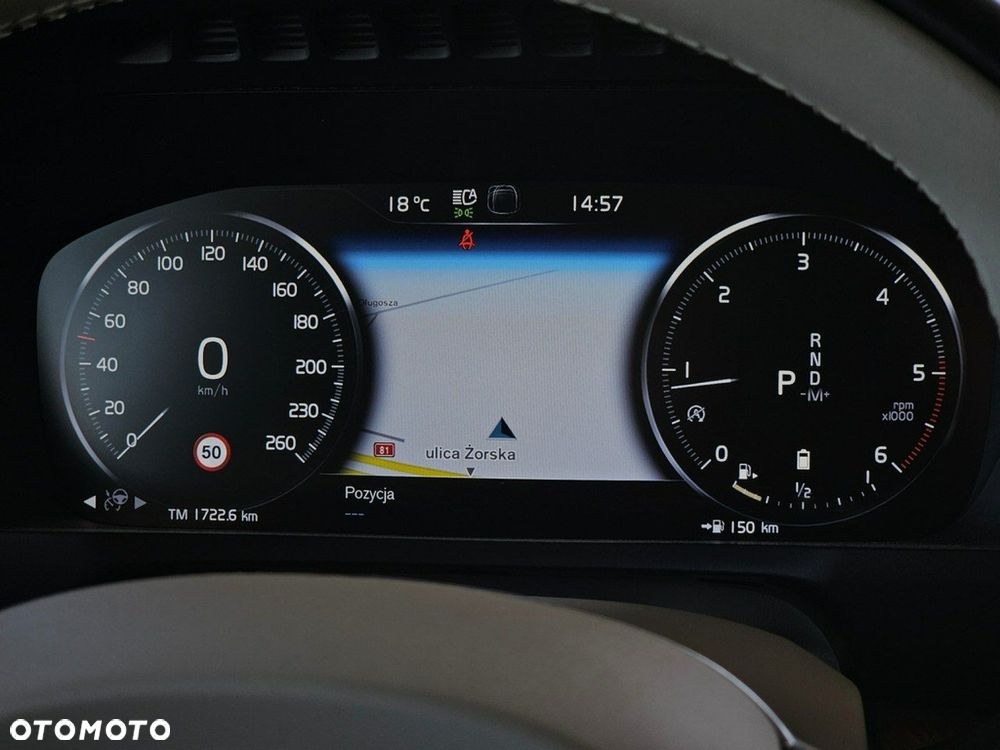Volvo XC 90 - 23