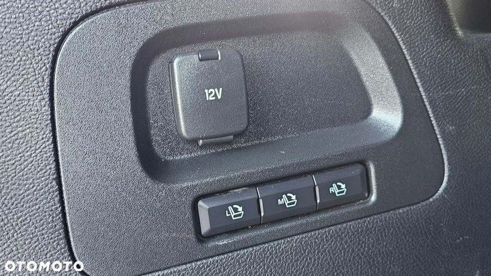 Ford S-Max - 38