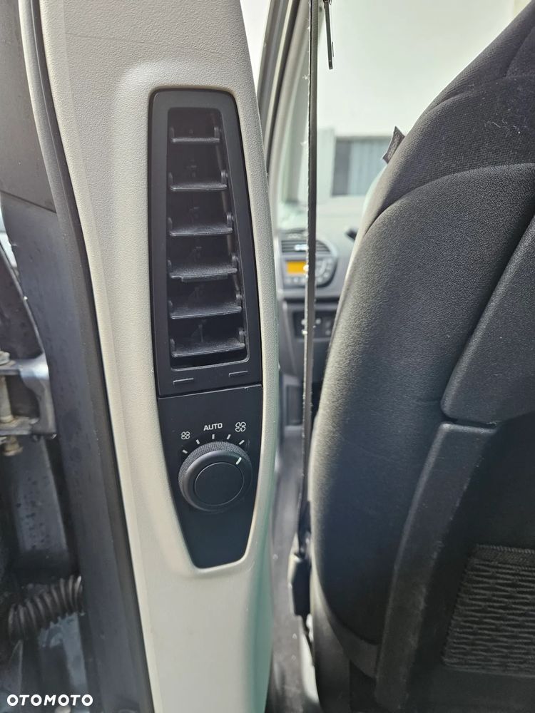 Citroën C4 Picasso 1.8 16V Style - 13