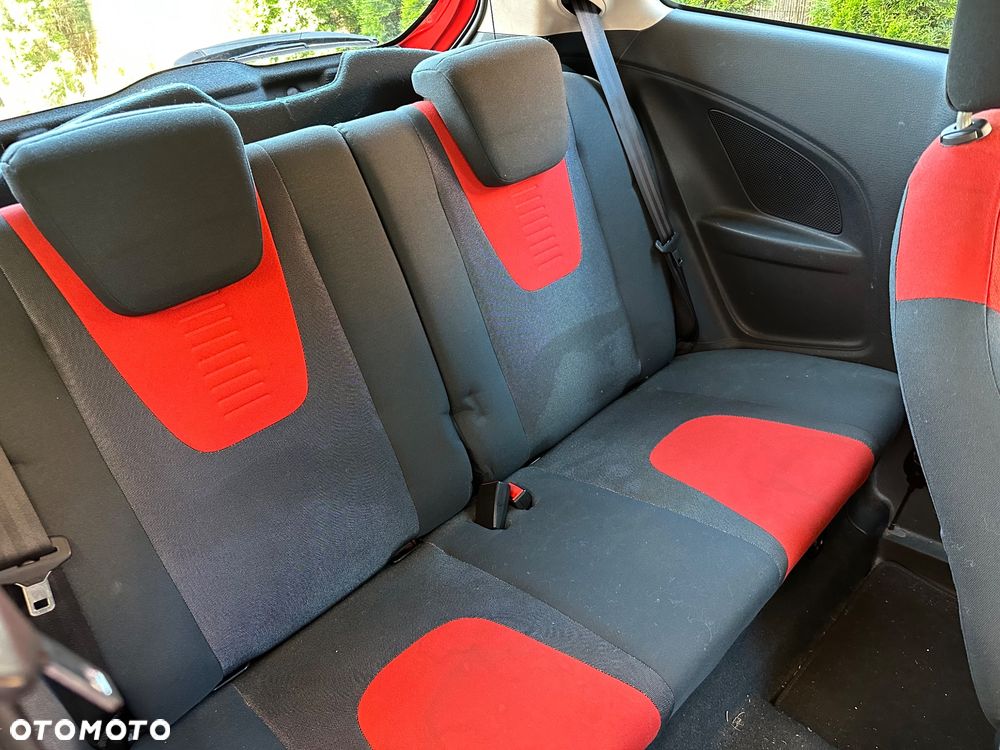 Ford KA - 5