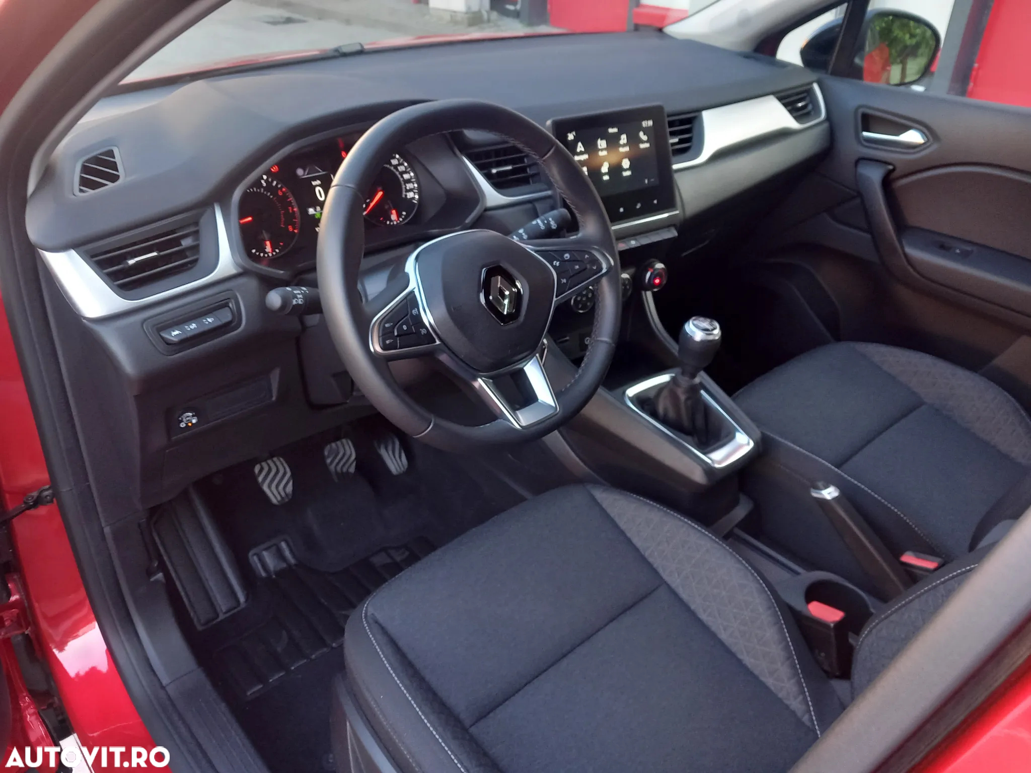 Renault Captur TCe 90 Equilibre - 5