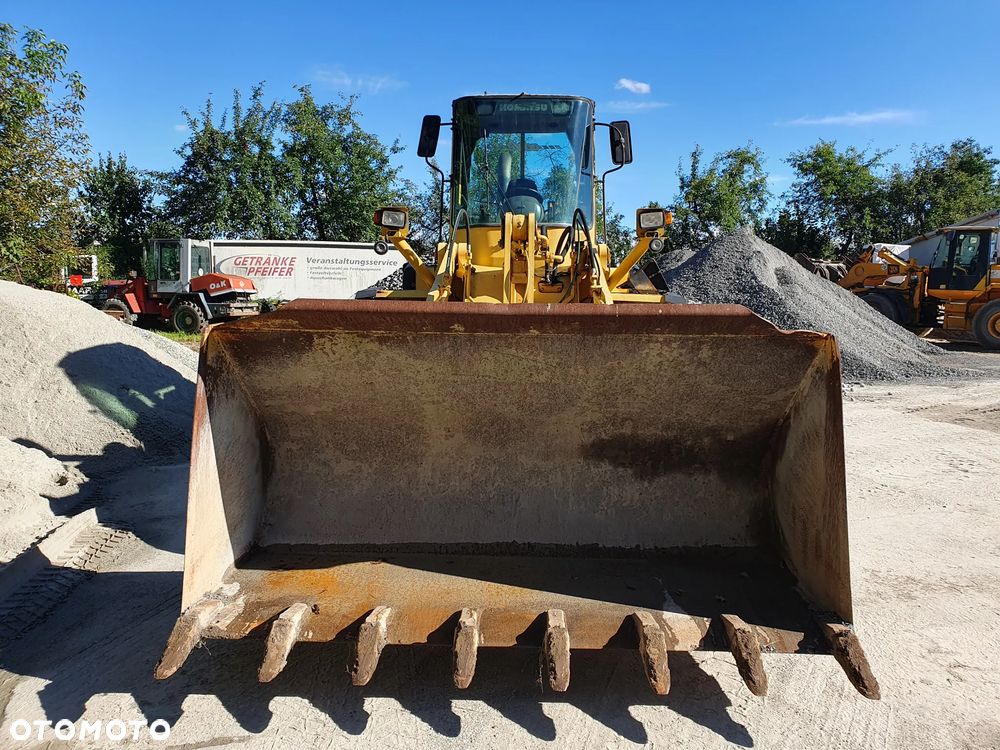 Komatsu WA 320-3H - 4