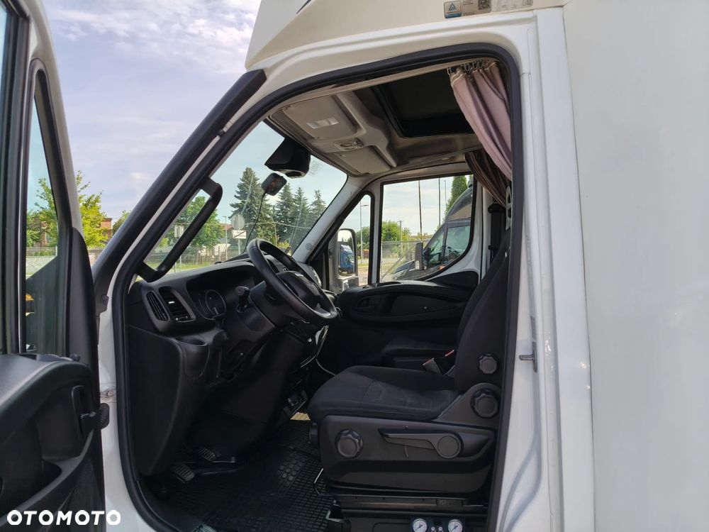 Iveco DAILY 72C80 - 9