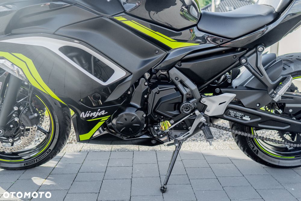 Kawasaki Ninja - 27