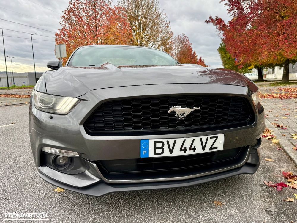 Ford Mustang 2.3 Eco Boost Aut. - 5