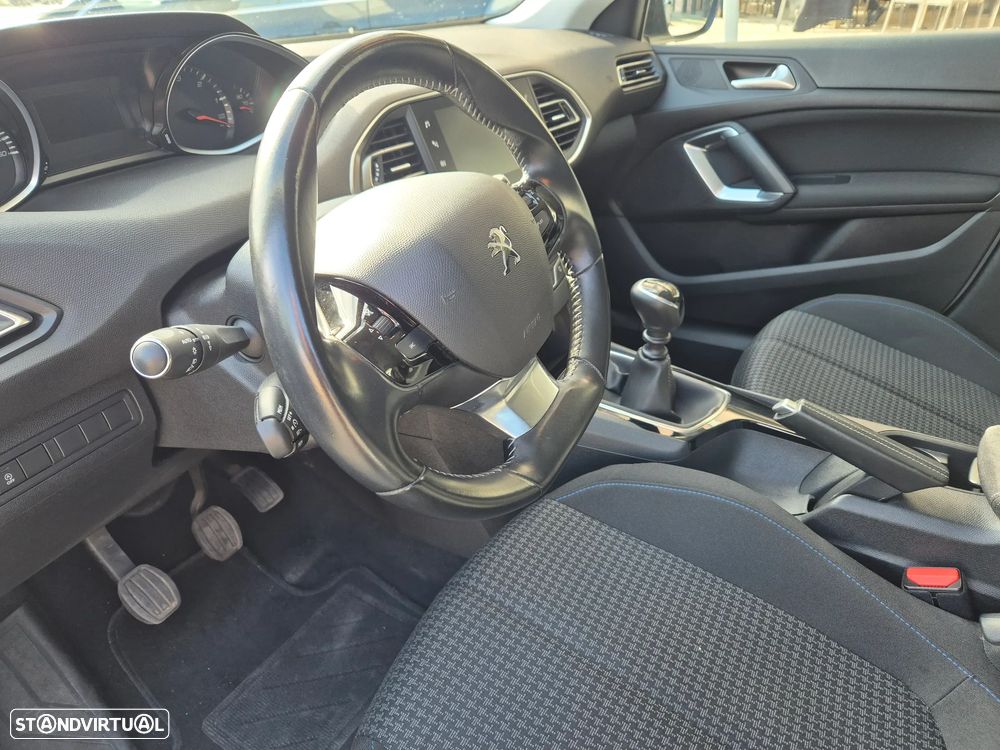 Peugeot 308 1.5 BlueHDi Style - 8