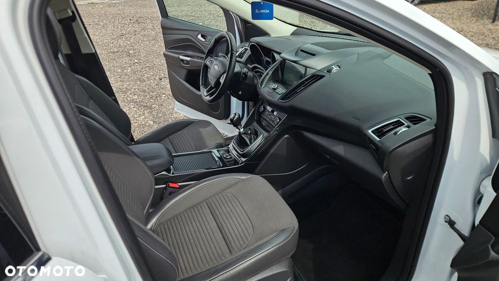 Ford Kuga 1.5 EcoBoost FWD Titanium ASS - 11