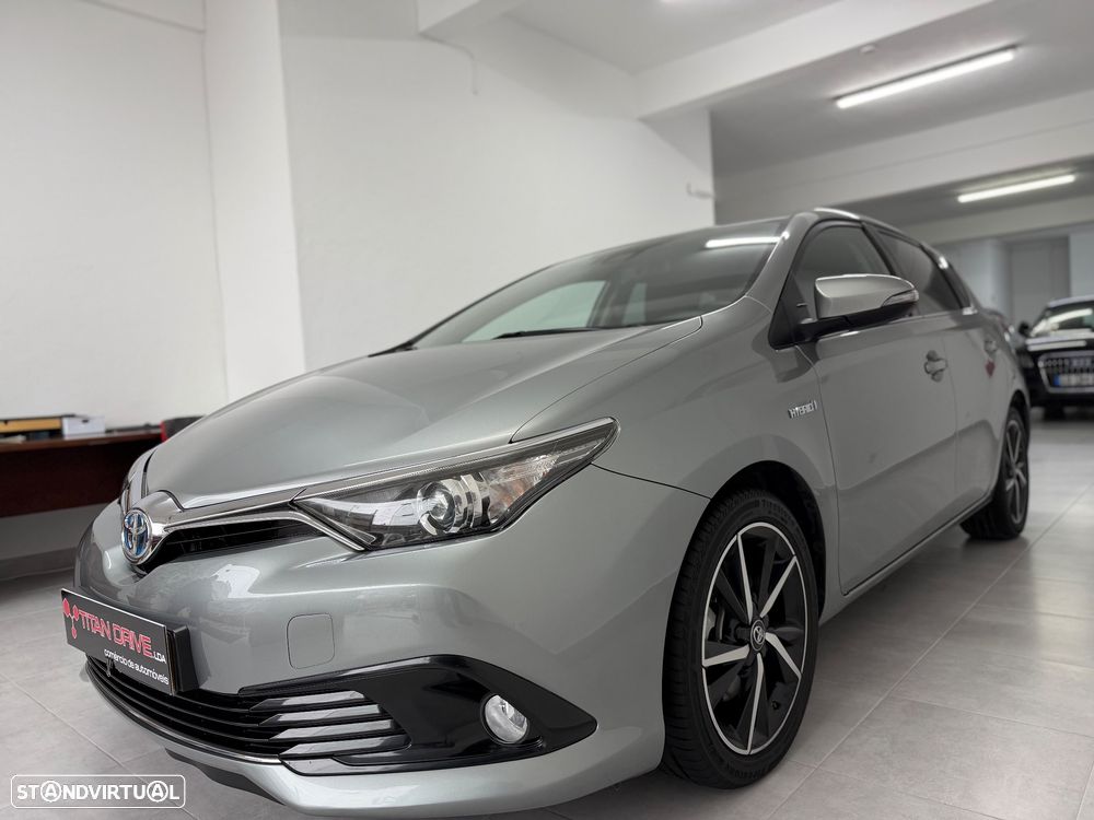 Toyota Auris 1.8 HSD Active - 1