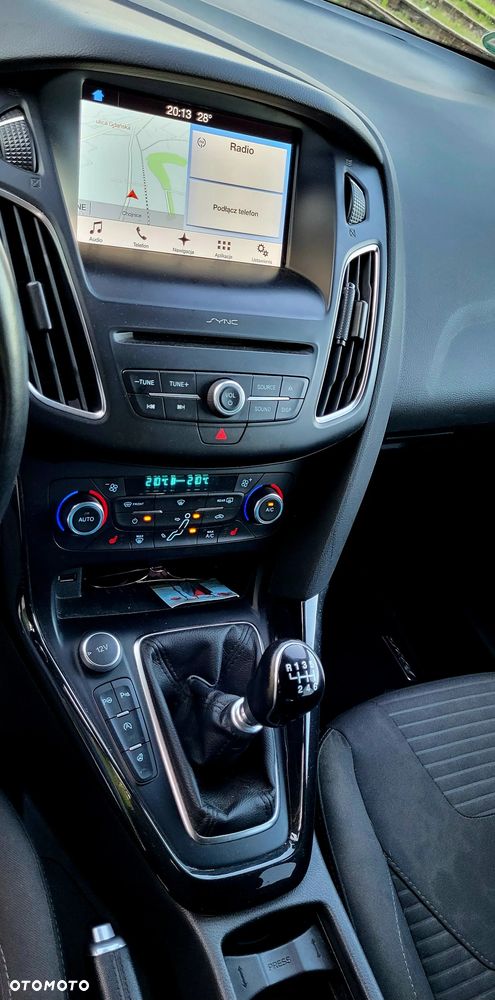 Ford Focus 1.5 EcoBoost STart-Stopp-System TITANIUM - 35