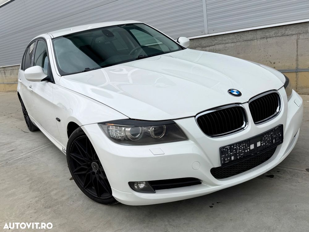 BMW Seria 3 320d DPF Aut. - 2