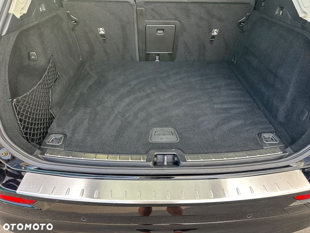 Volvo XC 60 B4 D AWD Geartronic Momentum Pro - 35