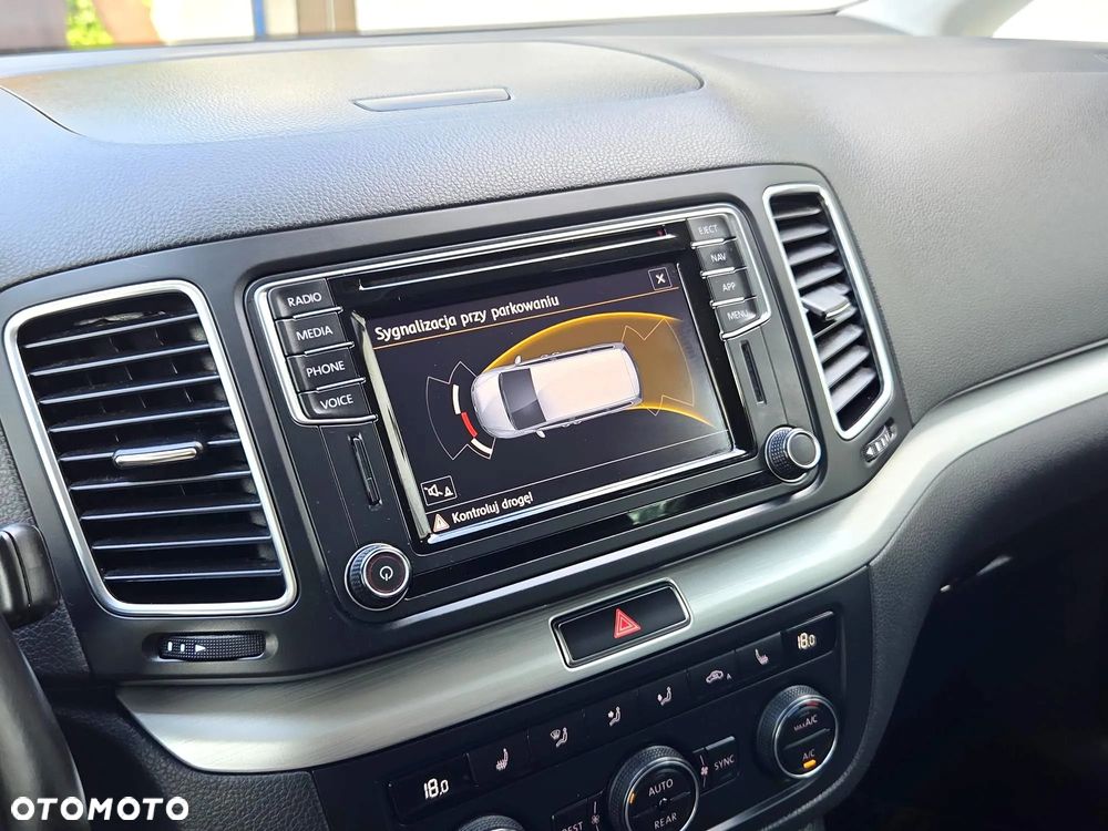 Volkswagen Sharan - 40