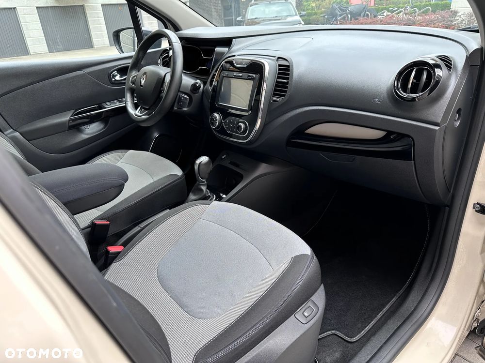 Renault Captur 1.2 Energy TCe Limited EDC - 9