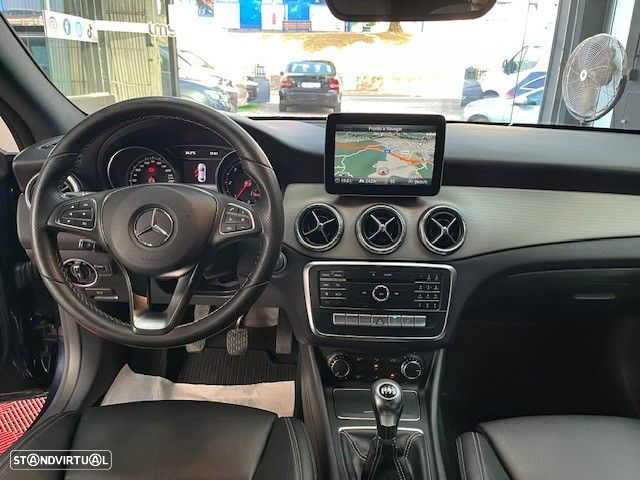 Mercedes-Benz CLA 200 d Urban - 11