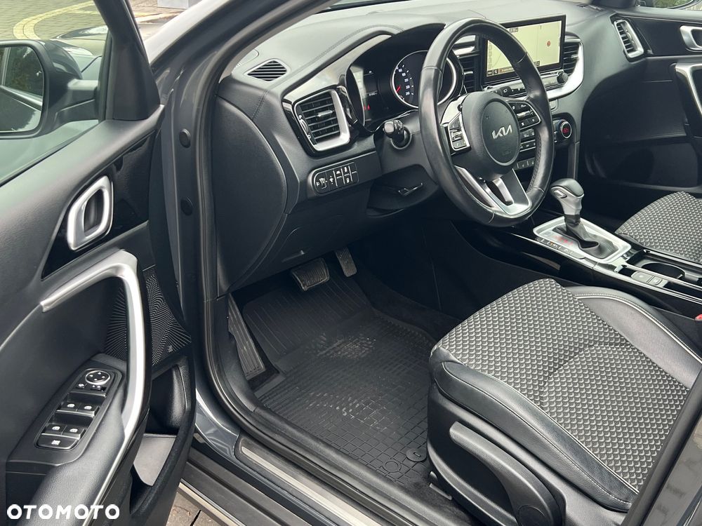 Kia XCeed - 20