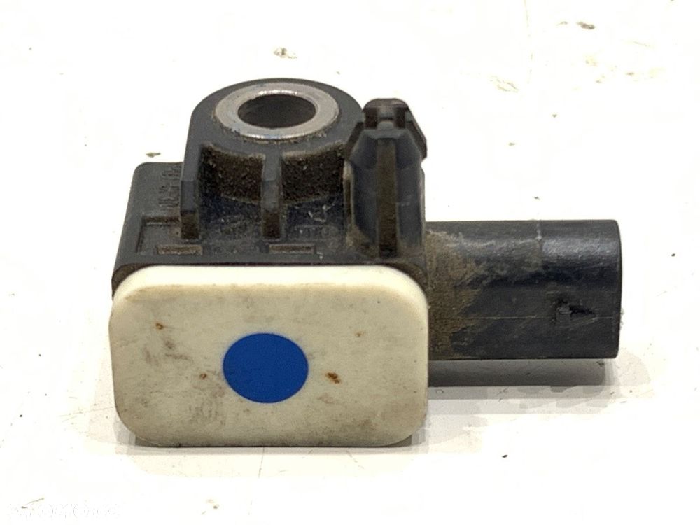 CZUJNIK UDERZENIOWY  VW UP! (121, 122, BL1, BL2, BL3, 123) 2011 - 2022 1.0 44 kW [60 KM] benzyna - 1