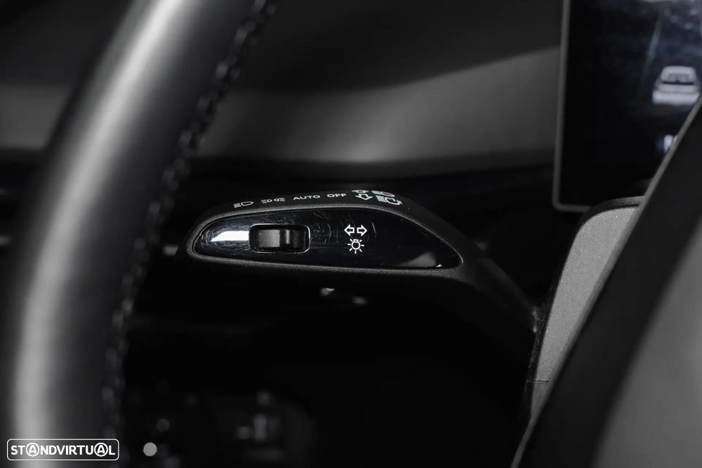 MG MG4 77 kWh Extended Range Luxury - 24