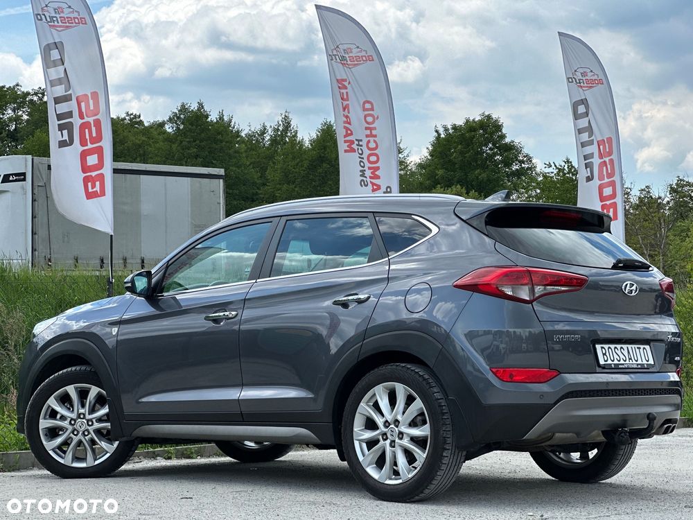 Hyundai Tucson 2.0 CRDi 4WD Automatik Passion - 11