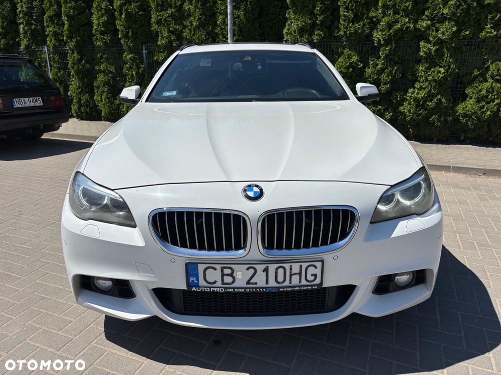 BMW Seria 5 525d Sport-Aut - 9