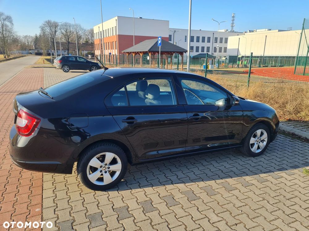 Skoda RAPID 1.0 TSI Ambition - 2