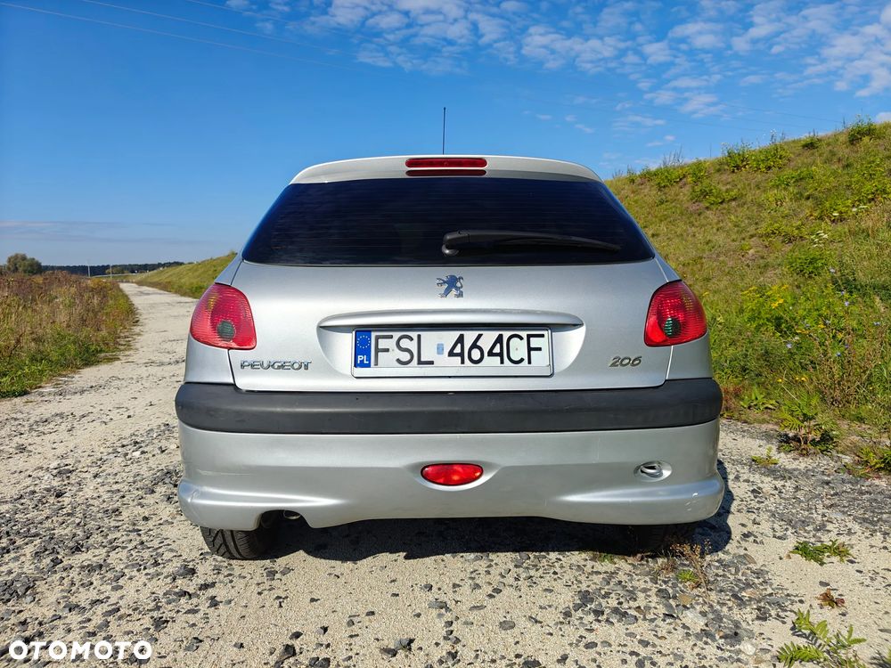 Peugeot 206 - 11