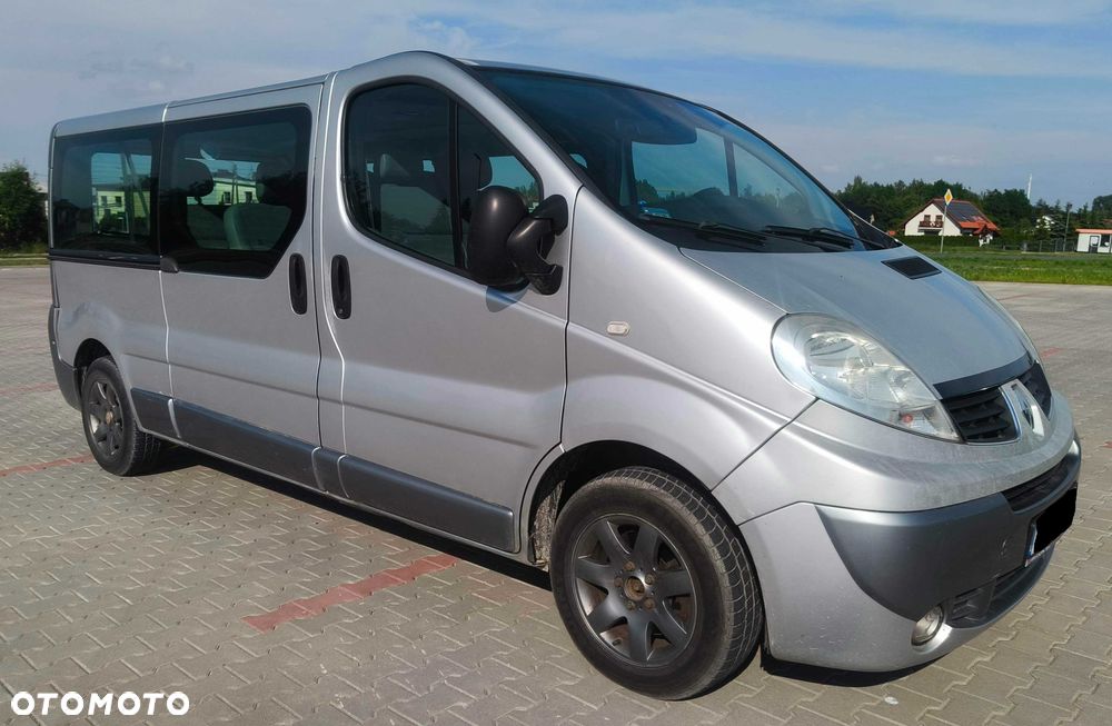 Renault Trafic - 1