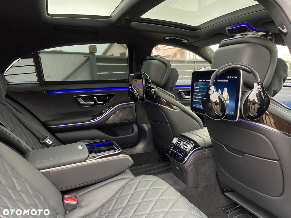 Mercedes-Benz Klasa S 500 4Matic L 9G-TRONIC - 15