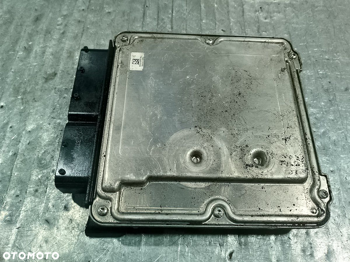 KOMPUTER, STEROWNIK AUDI A4 B7 03G906016LQ 0281013887 2.0 TDI - 3
