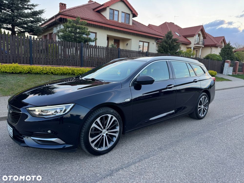 Opel Insignia 2.0 BiTurbo 4x4 Ultimate Exclusive - 1