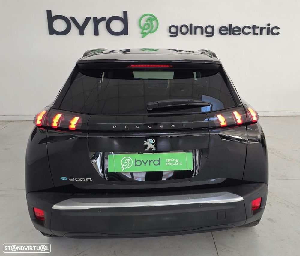 Peugeot e-2008 Allure - 5