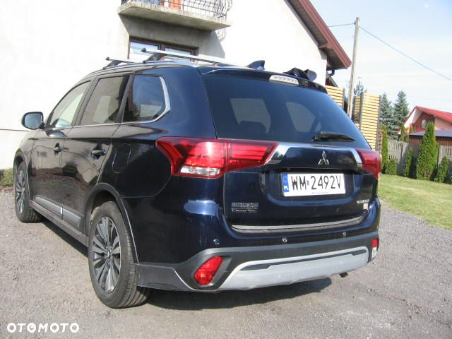 Mitsubishi Outlander 2.0 Intense + SDA 4WD CVT - 9