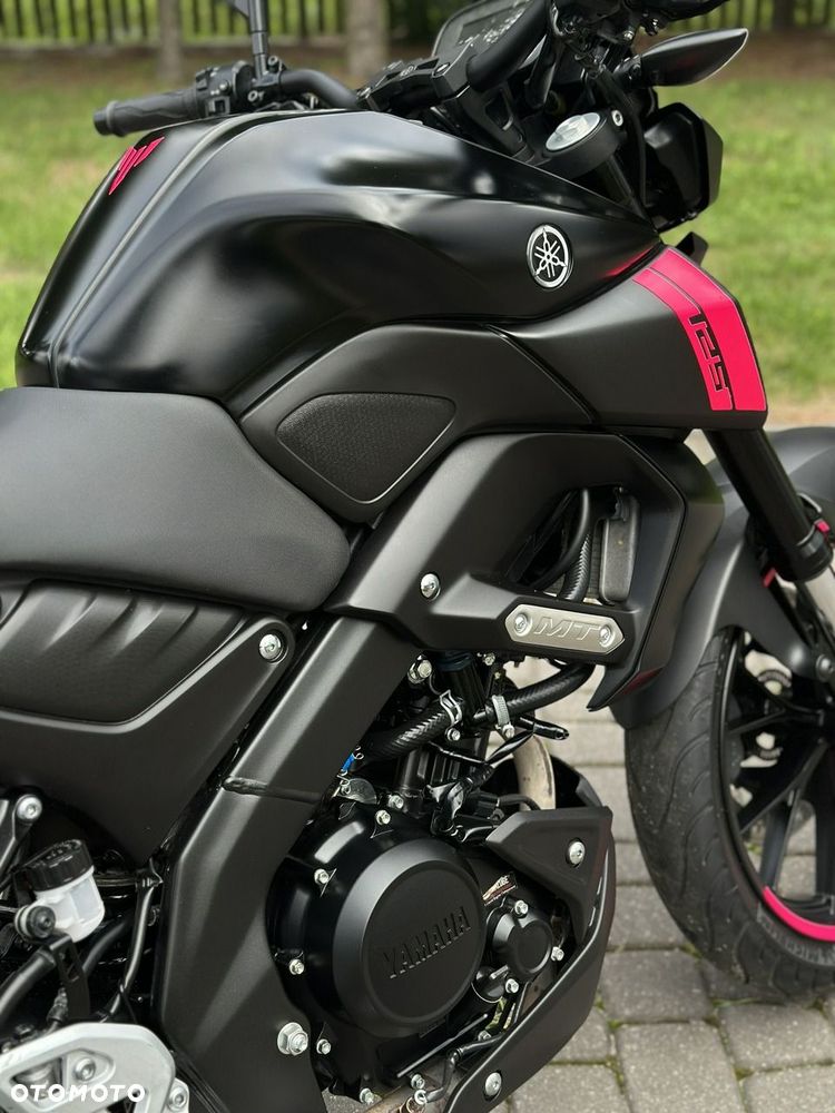 Yamaha MT - 16