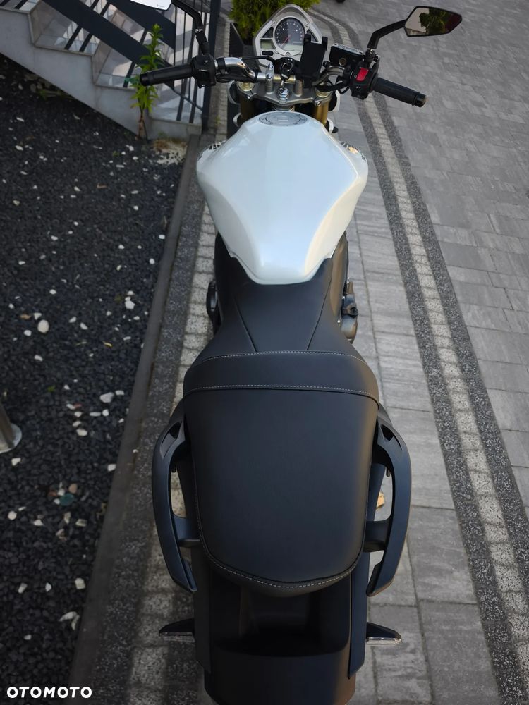 Honda Hornet - 9