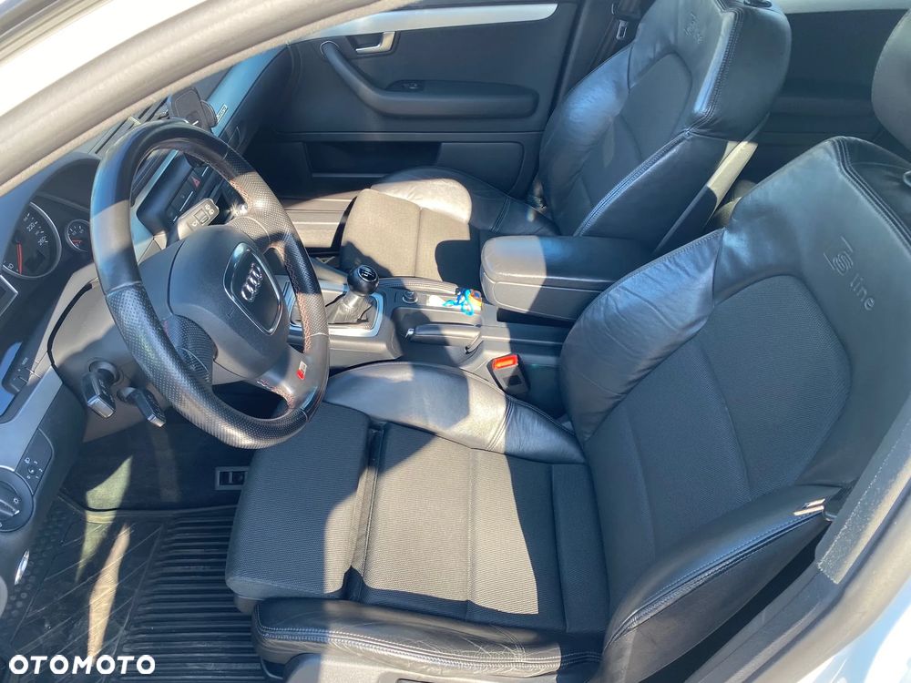 Audi A4 Avant - 20